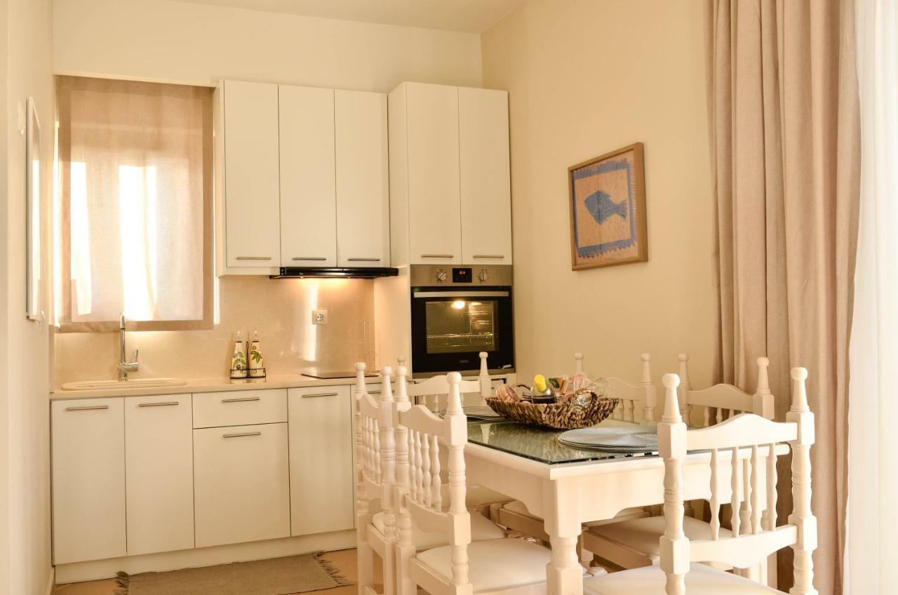 Sunrays Housing Apartment Kalamata Exterior photo