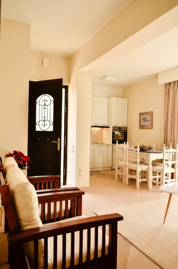 Sunrays Housing Apartment Kalamata Exterior photo